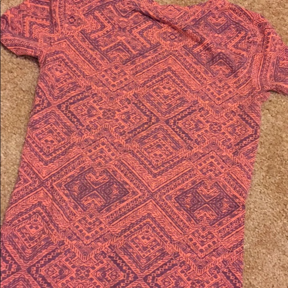 Shirt - Picture 2 of 2